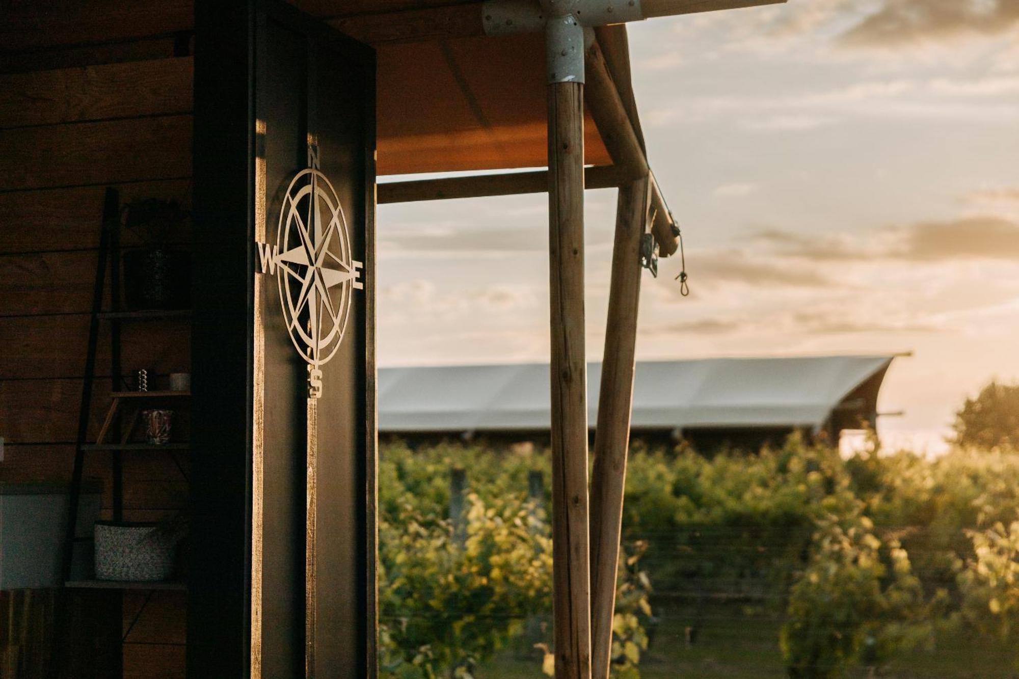 Villas & Vines Glamping Hastings Εξωτερικό φωτογραφία