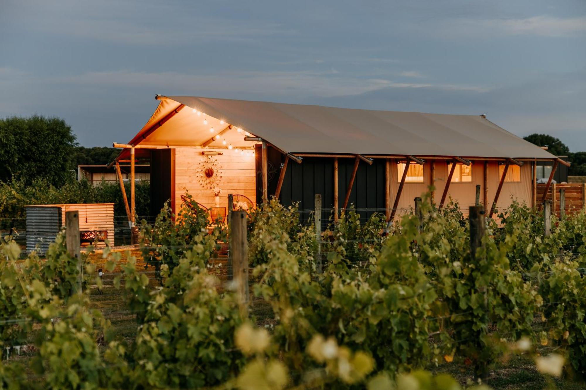 Villas & Vines Glamping Hastings Εξωτερικό φωτογραφία